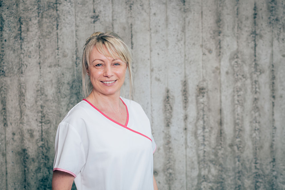 Zahnarzt Alfter – Sirokay – Team – Irina Hellmann Zahnarzt Alfter - Sirokay - Team - Irina Hellmann
